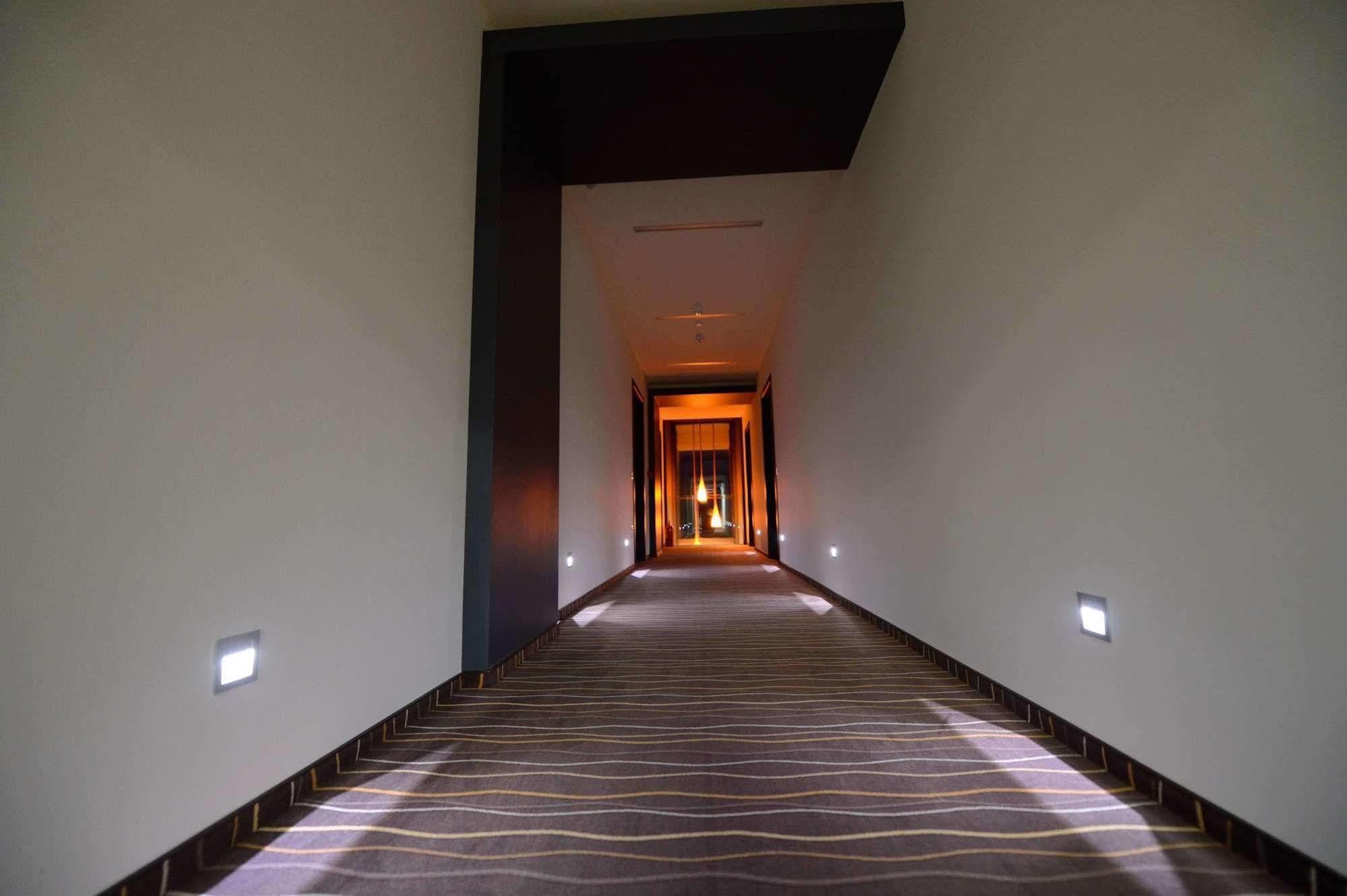 Hotel Galaxy Dumbravita  Exteriér fotografie