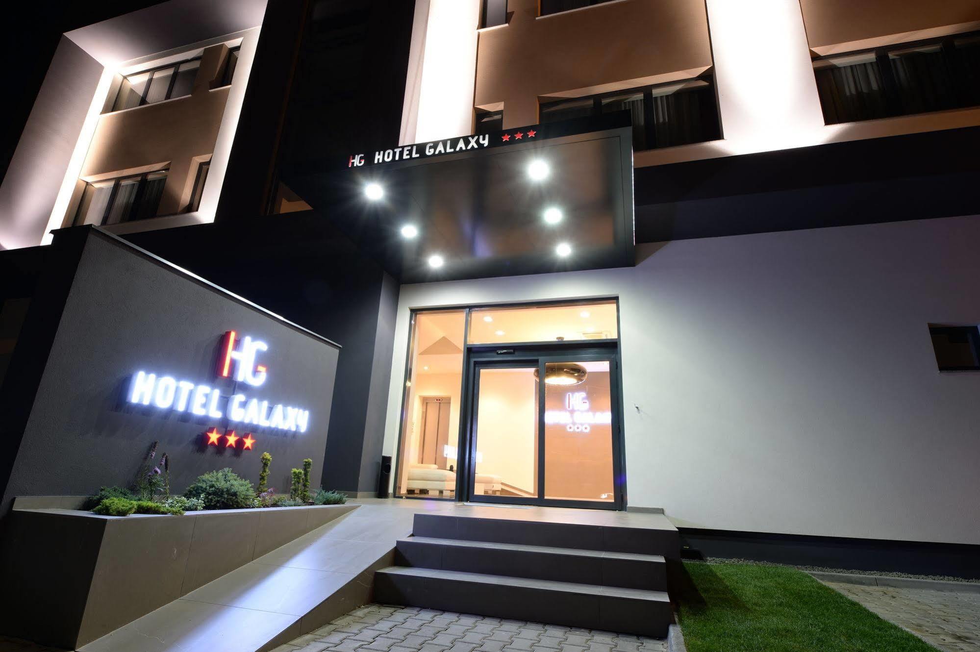 Hotel Galaxy Dumbravita  Exteriér fotografie